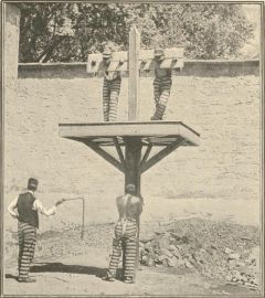 Whipping post and pillory in Delaware.JPG.
